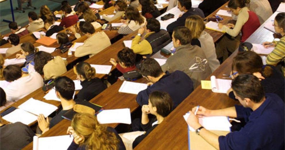 Lehrveranstaltungen Studierende der Universität Passau in Hörsaal