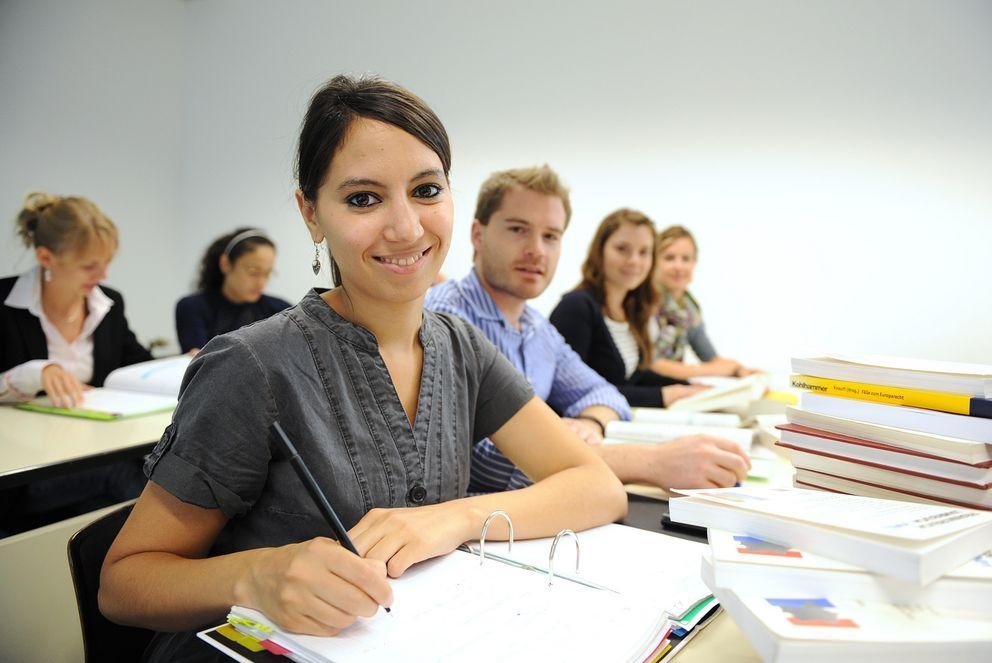 Studierende der Universität Passau Studierende der Universität Passau
