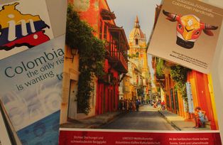 Plakate und Broschüren von Kolumbien