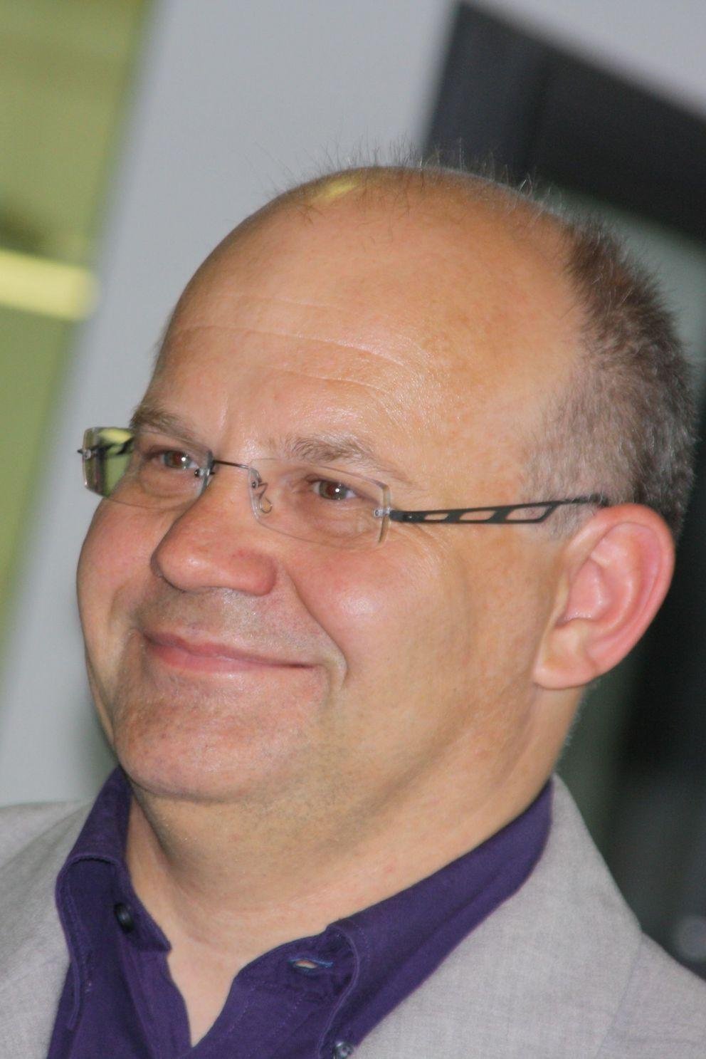 Prof. (FH) Dr. Uwe Kranenpohl Prof. (FH) Dr. Uwe Kranenpohl