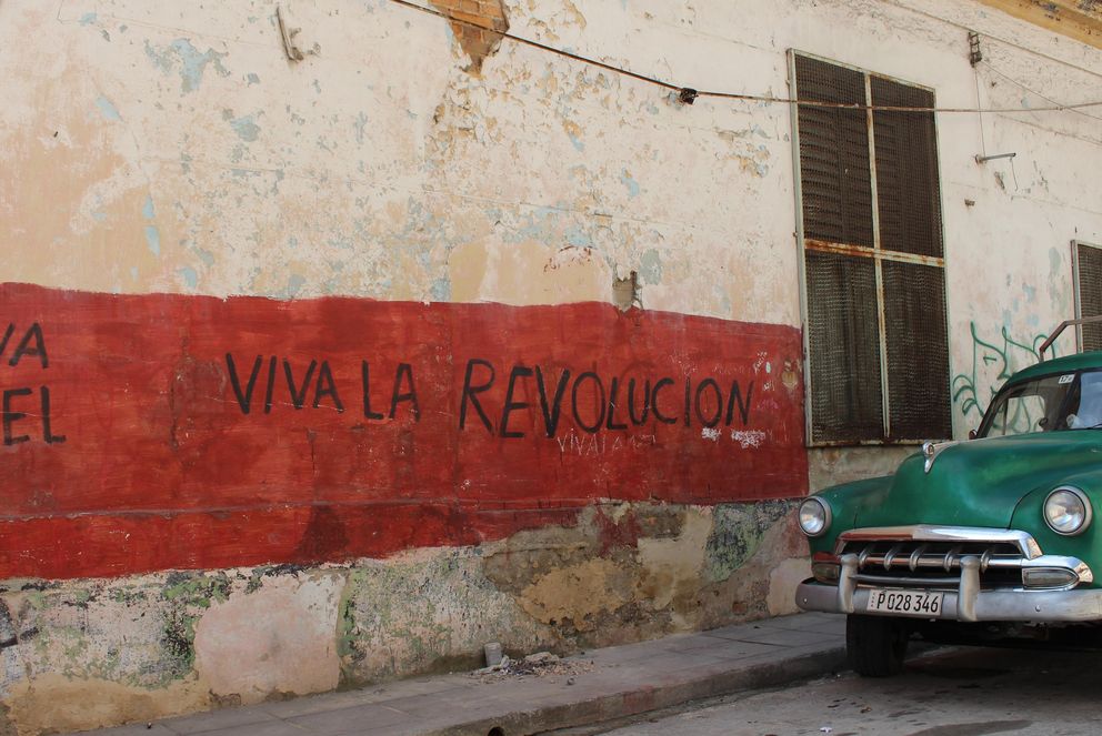 Impressionen von Kuba: Häuser und Autos