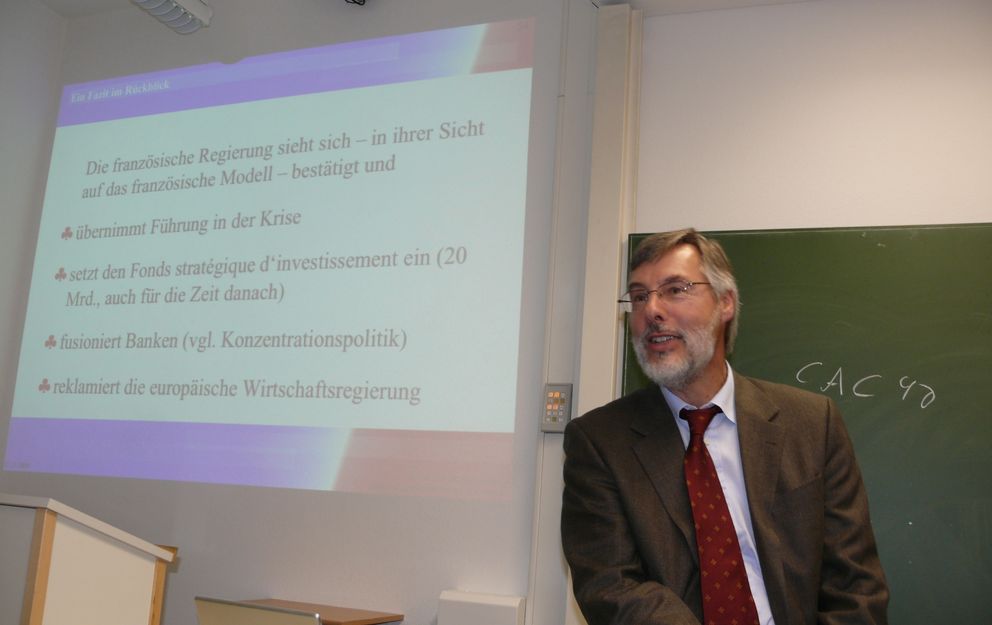 [Translate to Englisch:] Gastvortrag Prof. Dr. Günther Ammon