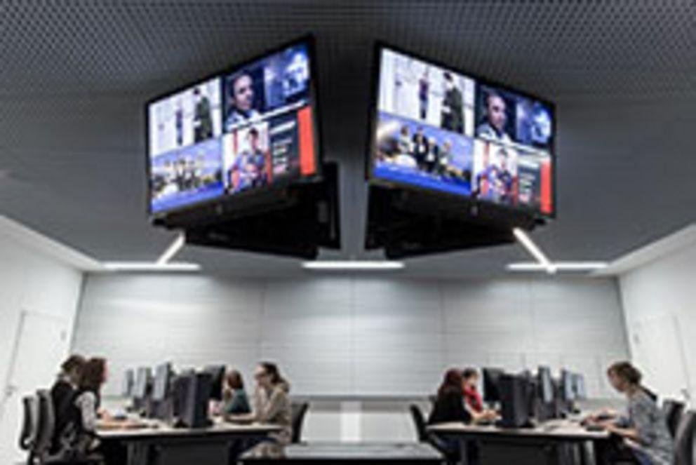 Seminarraum im Zentrum für Medien und Kommunikation Seminarraum im Zentrum für Medien und Kommunikation