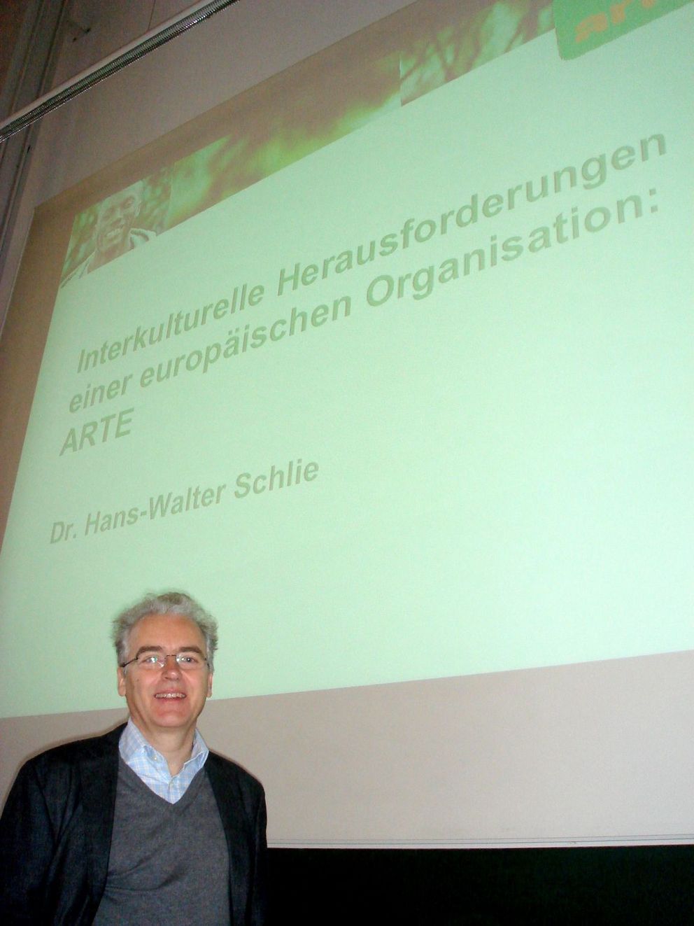 [Translate to Englisch:] Gastvortrag Dr. Hans-Walter Schlie