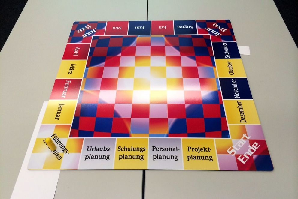 Board simulation game on German-French management