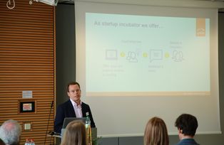 The Colloquium in pictures 