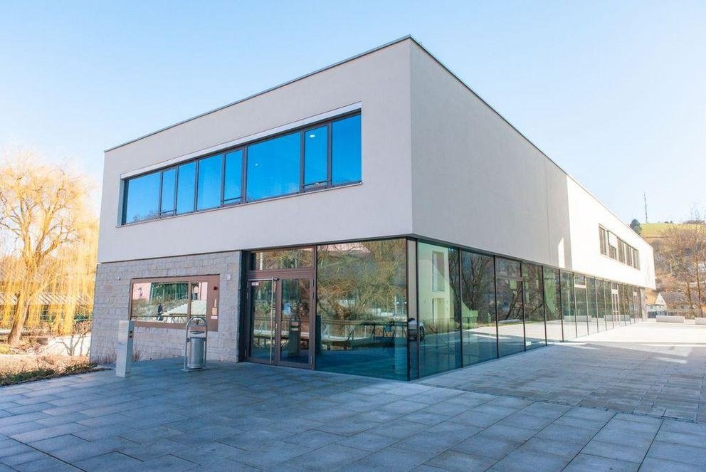Die Universität Passau modernisiert und erweitert umfassend die medientechnische Ausstattung in ihrem Zentrum für Medien und Kommunikation (ZMK).