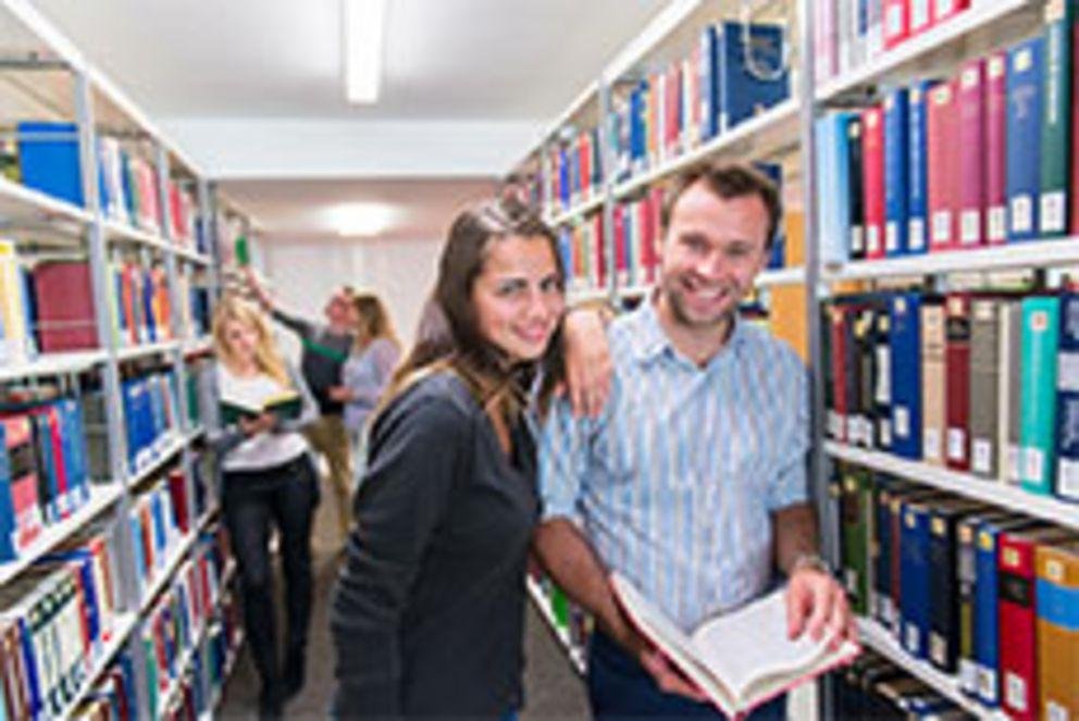 Studierende der Universität Passau Studierende der Universität Passau