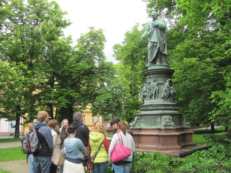 Bildhinweise: Bild 1: Denkmäler lesen lernen in České Budějovice
